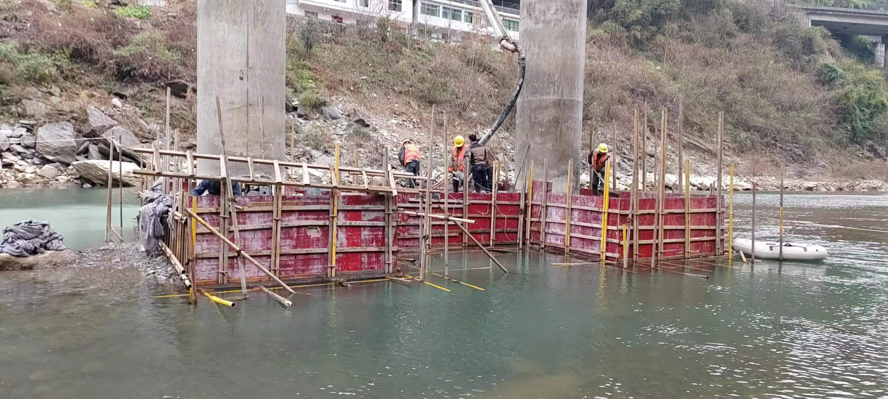 定安水利工程施工中堤坝渗漏原因以及防渗加固技术